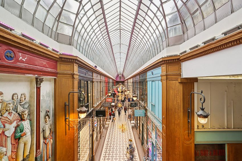 Bureau Location 75009 PARIS 46BIS PASSAGE JOUFFROY