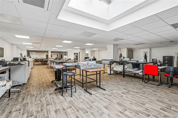 Bureau Location 92800 PUTEAUX