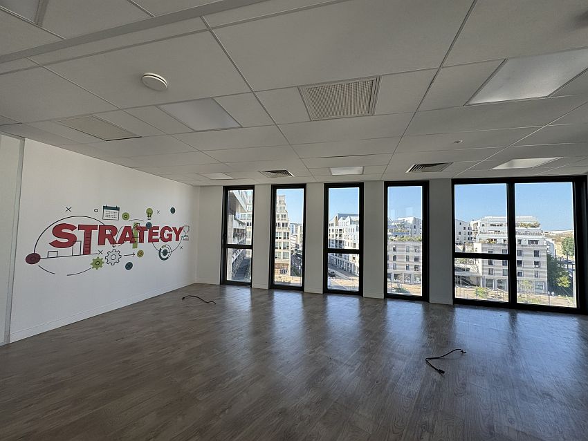 Bureau Location 33800 BORDEAUX 19-21 RUE CARLE VERNET