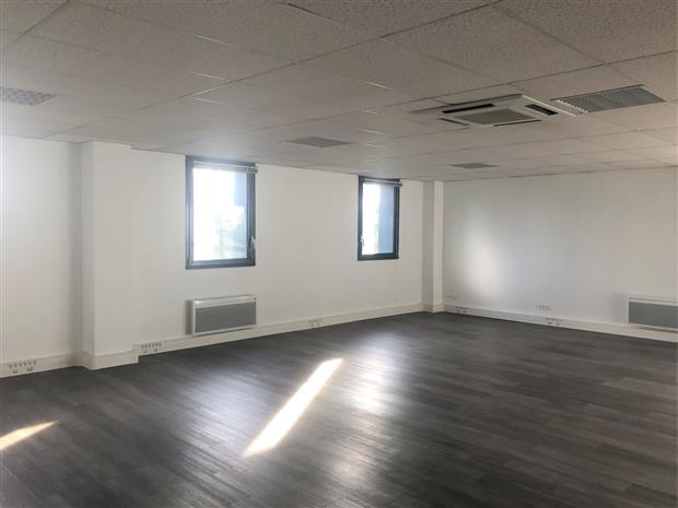 Bureau Location 59493 VILLENEUVE D'ASCQ