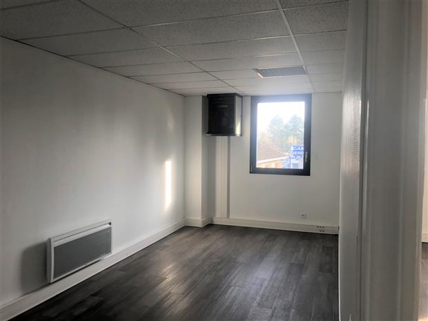 Bureau Location 59493 VILLENEUVE D'ASCQ