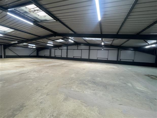 Local d'activités Vente/Location 91700 STE GENEVIEVE DES BOIS