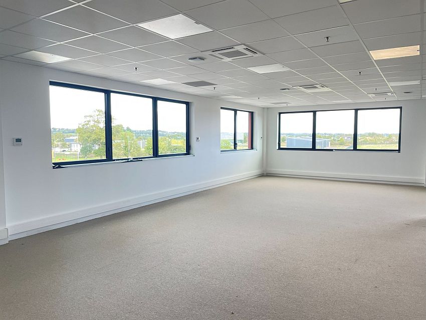 Entrepôt / Local d'activités Location 35470 BAIN DE BRETAGNE  RUE DE BESNARD