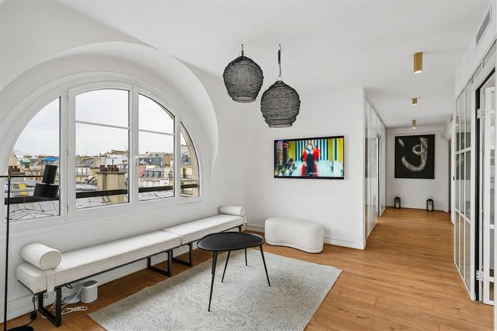 Bureau Location 75008 PARIS 38 RUE JEAN MERMOZ