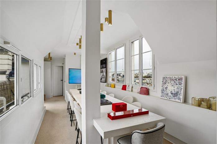 Bureau Location 75008 PARIS 38 RUE JEAN MERMOZ