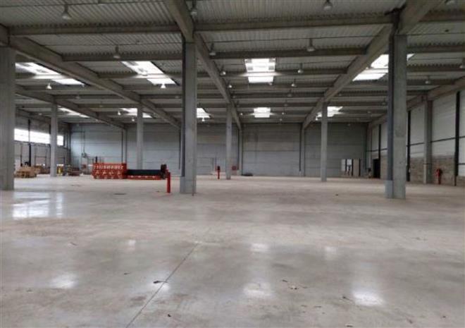 Entrepôt / Local d'activités Location 01700 MIRIBEL