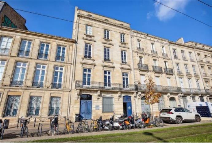 Bureau Vente 33000 BORDEAUX 91 QUAI DES CHARTRONS