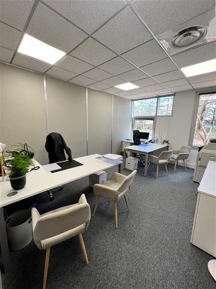 Bureau Location 33600 PESSAC 17 AVENUE LEONARD DE VINCI