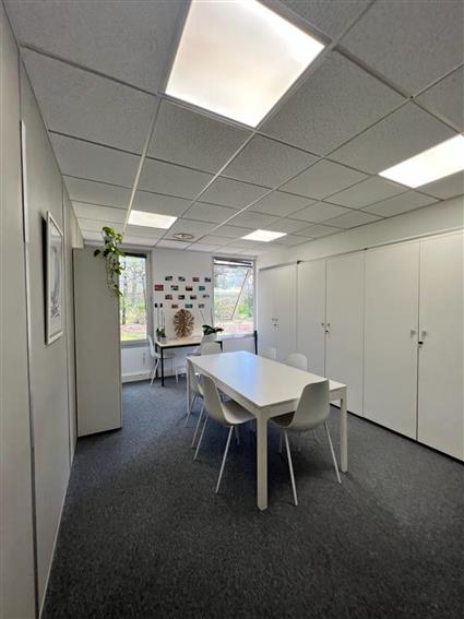 Bureau Location 33600 PESSAC 17 AVENUE LEONARD DE VINCI