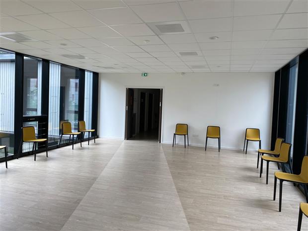 Bureau Vente/Location 33300 BORDEAUX
