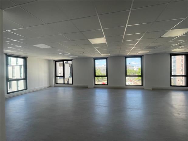 Bureau Vente/Location 33300 BORDEAUX