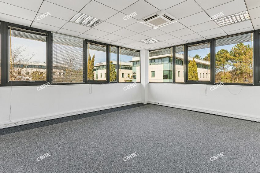Bureau Location 33700 MERIGNAC 20 AVENUE PYTHAGORE