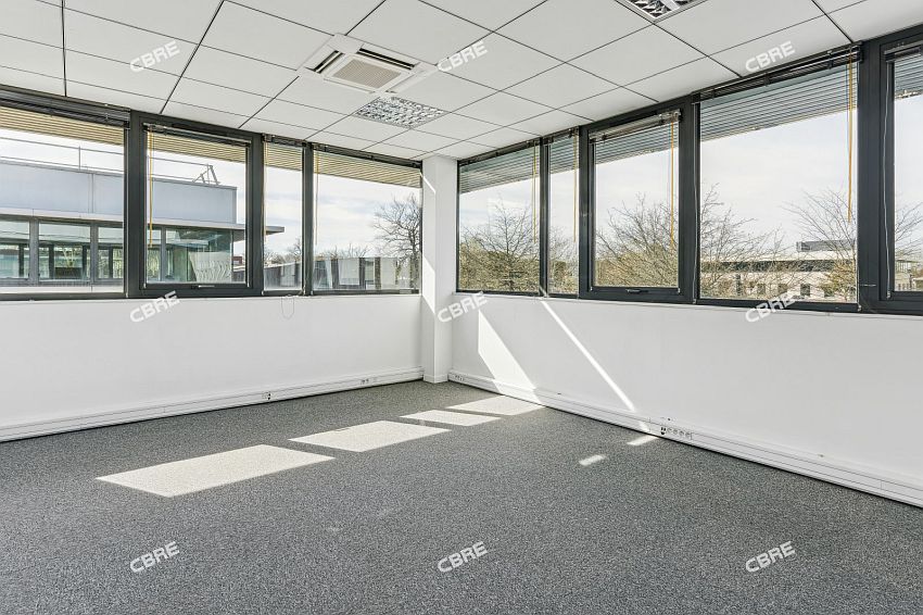 Bureau Location 33700 MERIGNAC 20 AVENUE PYTHAGORE