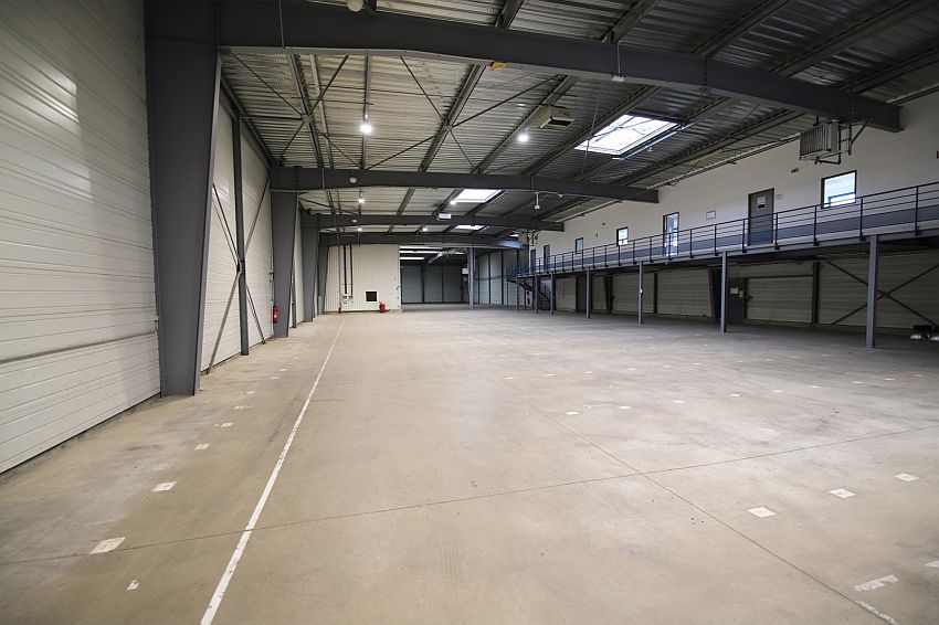 Entrepôt / Local d'activités Location 35410 DOMLOUP 12 RUE DU GIFARD