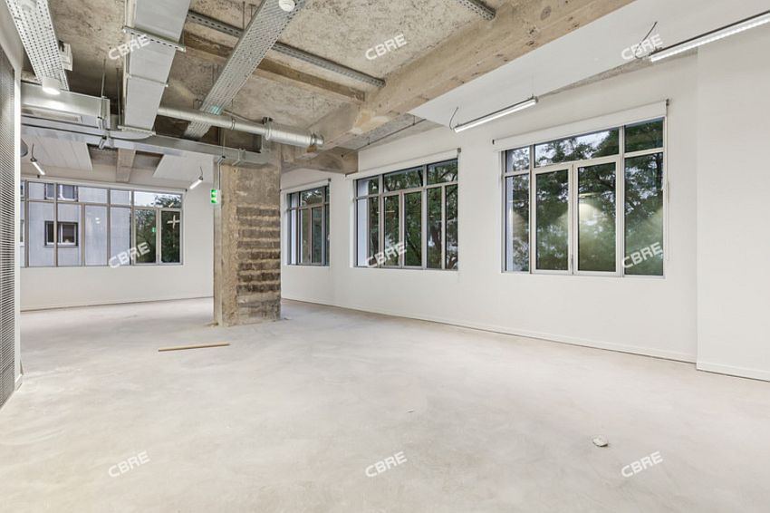 Bureau Location 75011 PARIS