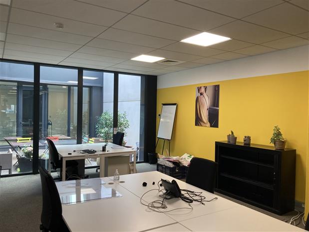 Entrepôt / Local d'activités Vente 13290 AIX EN PROVENCE