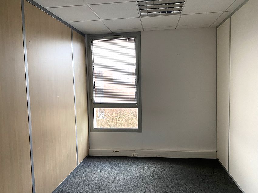 Bureau Location 31500 TOULOUSE 1 PLACE AUGUSTE ALBERT