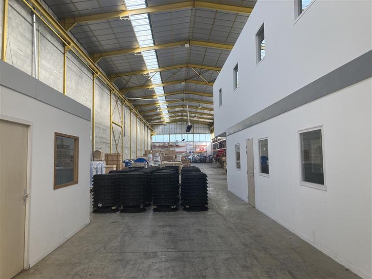 Local d'activités Location 45140 INGRE