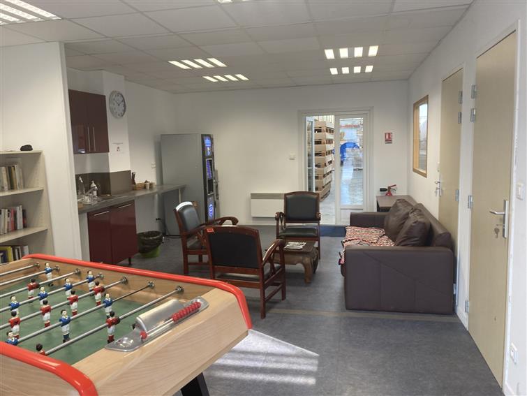 Local d'activités Location 45140 INGRE