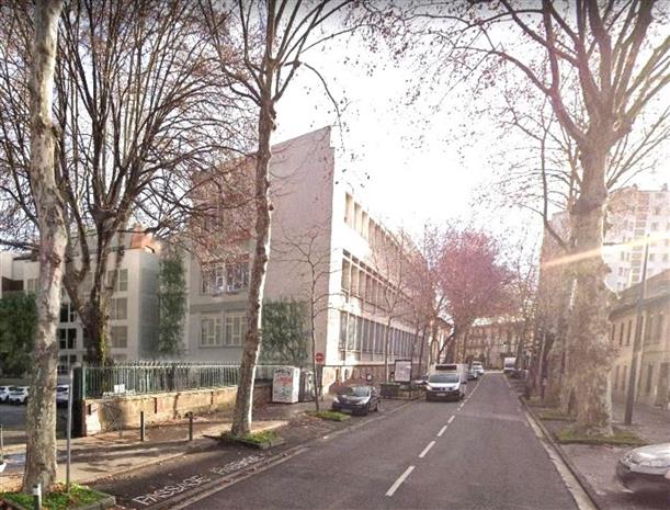 Bureau Location 31400 TOULOUSE 13 BOULEVARD DELACOURTIE