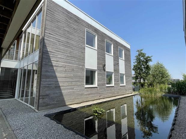 Chargement de l'image...