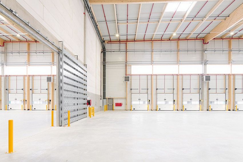 Entrepôt / Local d'activités Vente/Location 54700 ATTON