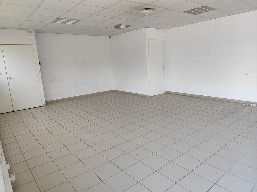 Local d'activités Location 13220 CHATEAUNEUF LES MARTIGUES