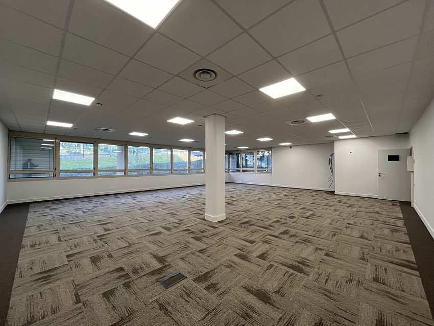 Bureau Location 06410 BIOT 950 ROUTE DES COLLES