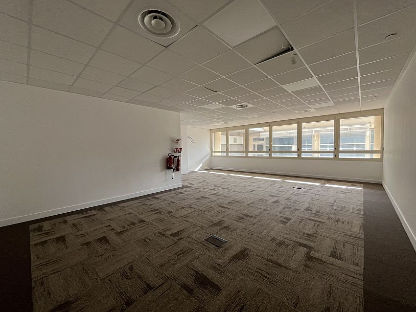 Bureau Location 06410 BIOT 950 ROUTE DES COLLES