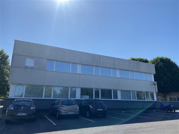 Bureau Location 35170 BRUZ