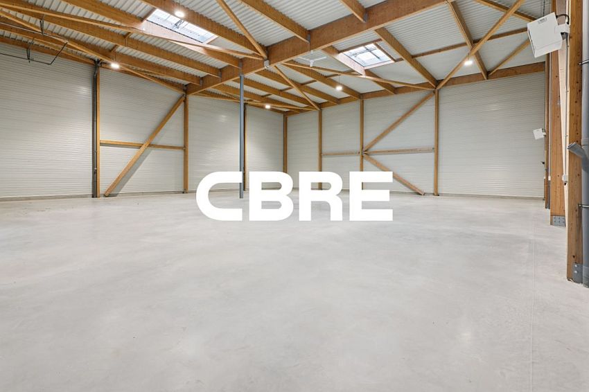 Local d'activités Location 77181 COURTRY