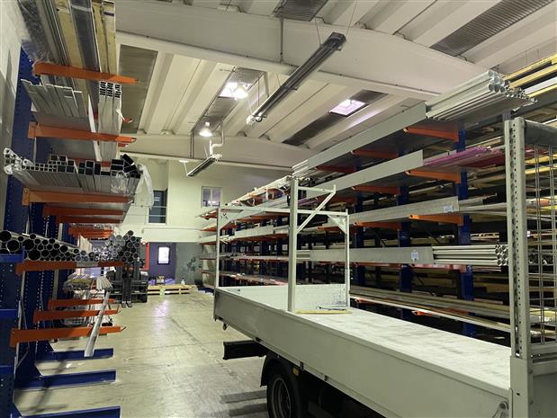 Local d'activités Location 06600 ANTIBES 400 RUE HENRI LAUGIER