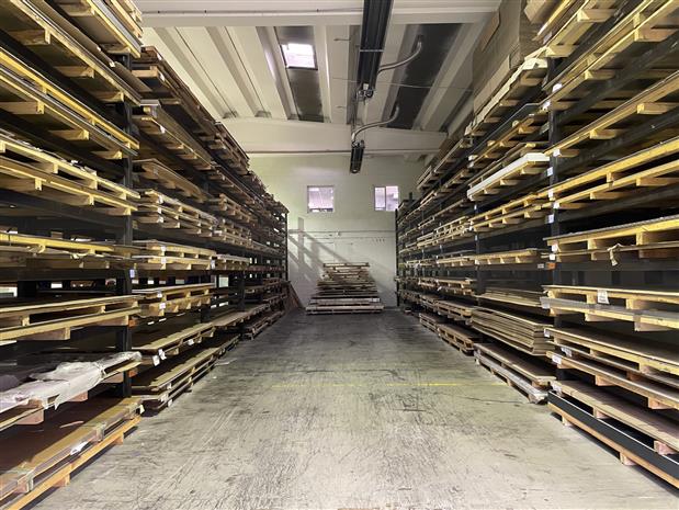 Local d'activités Location 06600 ANTIBES 400 RUE HENRI LAUGIER