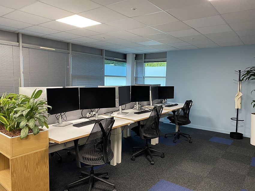 Bureau Location 33600 PESSAC 30-34 AVENUE LEONARD DE VINCI