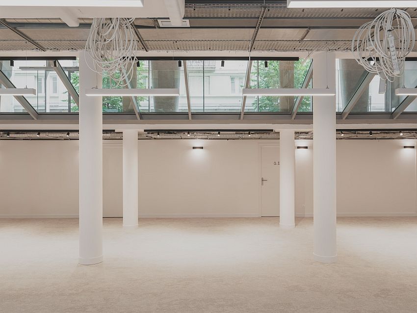 Bureau Vente 75018 PARIS