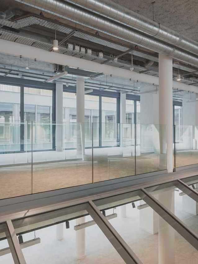 Bureau Location 75018 PARIS