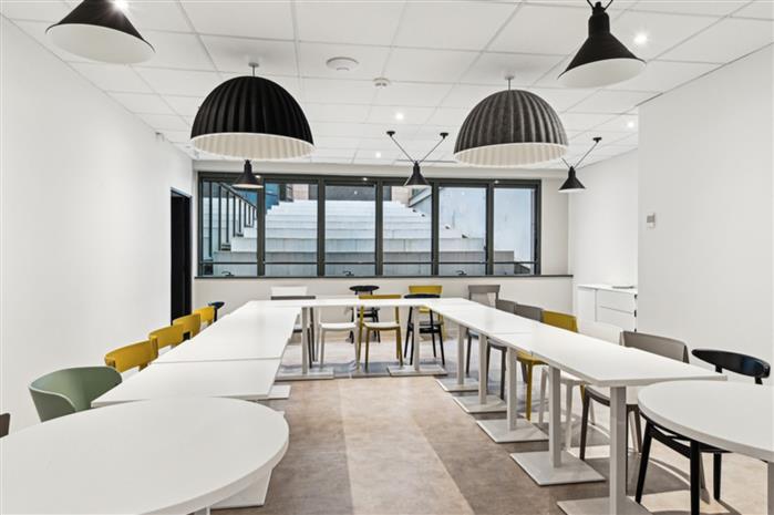 Bureau Location 92130 ISSY LES MOULINEAUX 21-23 RUE CAMILLE DESMOULINS