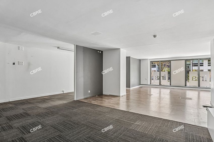 Bureau Location 92130 ISSY LES MOULINEAUX 21-23 RUE CAMILLE DESMOULINS