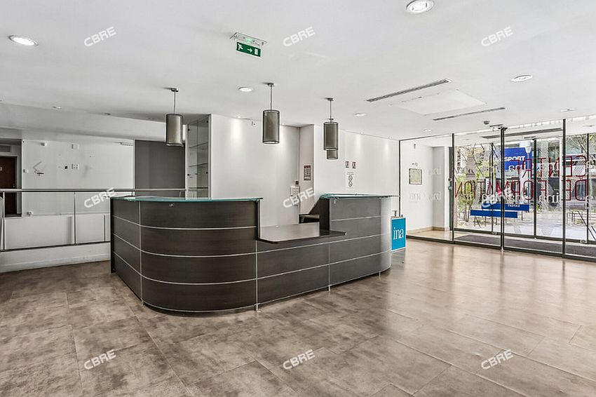 Bureau Location 92130 ISSY LES MOULINEAUX 21-23 RUE CAMILLE DESMOULINS