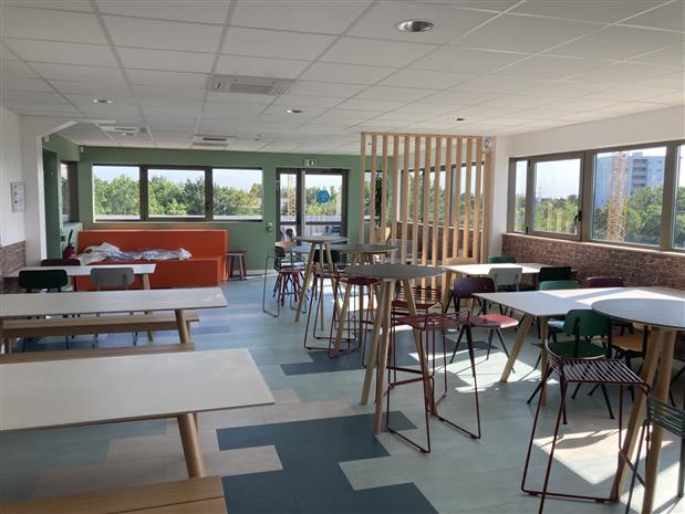 Bureau Location 33185 LE HAILLAN 3 RUE ADRIENNE BOLLAND