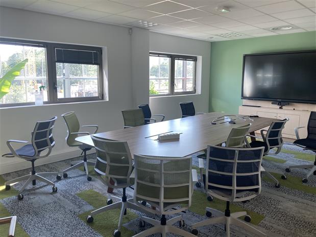 Bureau Location 33185 LE HAILLAN 3 RUE ADRIENNE BOLLAND