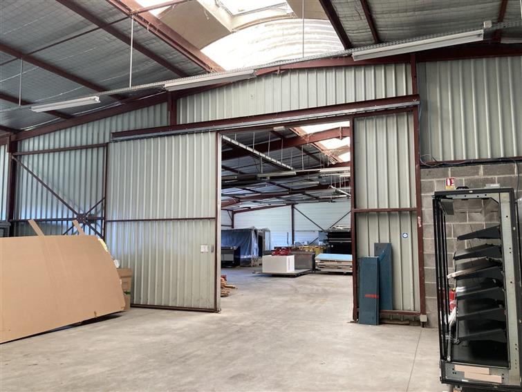 Local d'activités Location 45300 GUIGNEVILLE
