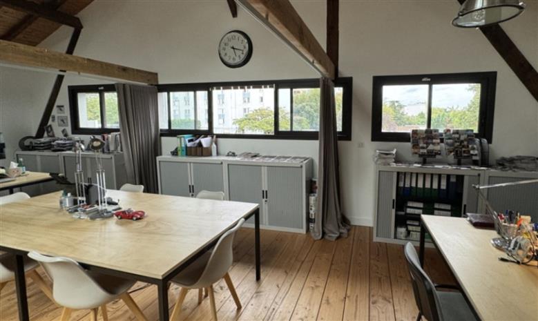 Bureau Vente/Location 33300 BORDEAUX 204 COURS SAINT LOUIS