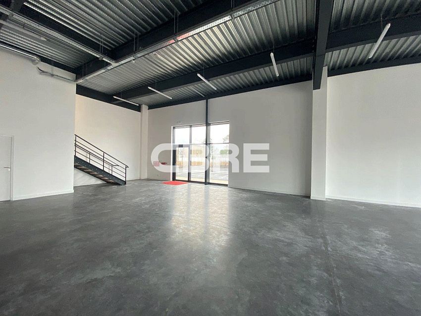 Local d'activités Location 33185 LE HAILLAN 3 RUE TOUSSAINT CATROS