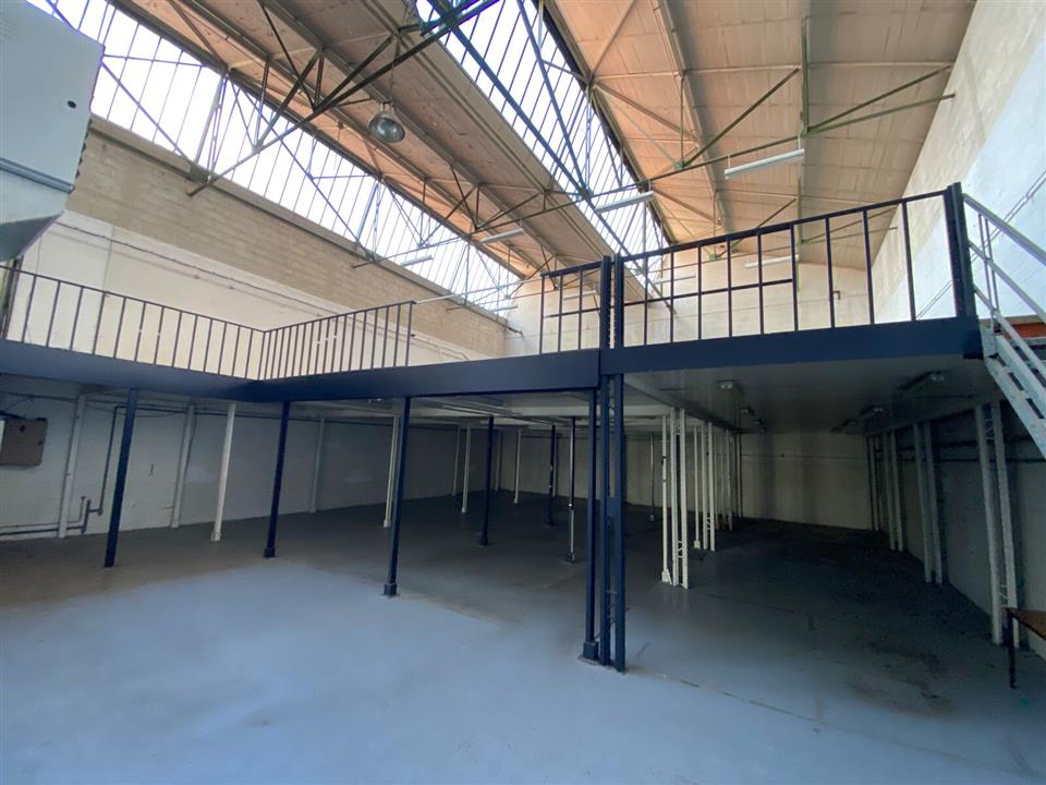 Local d'activités Location 93500 PANTIN
