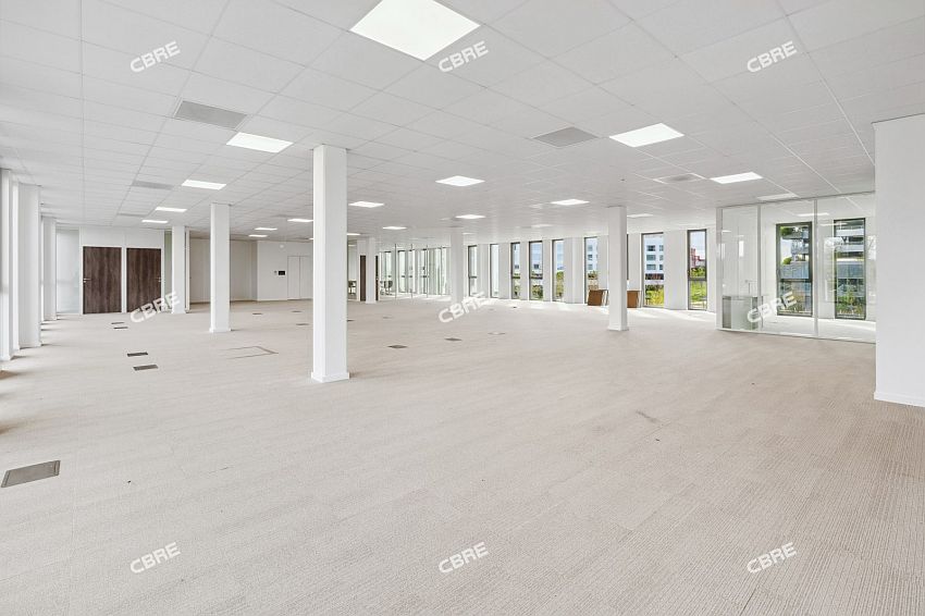 Bureau Location 33700 MERIGNAC 31 RUE CAROLINE AIGLE