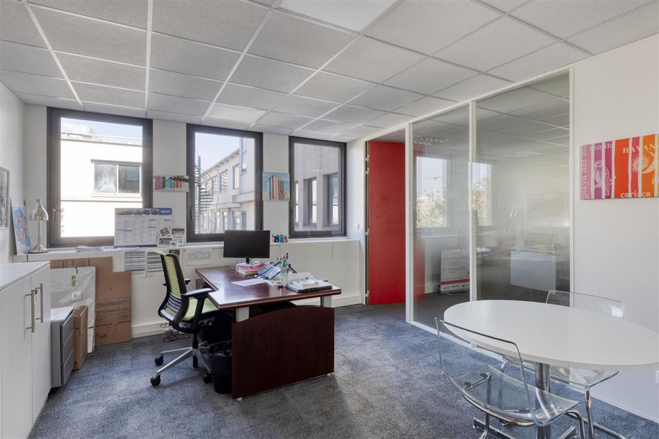 Bureau Location 92240 MALAKOFF 76 AVENUE PIERRE BROSSOLETTE