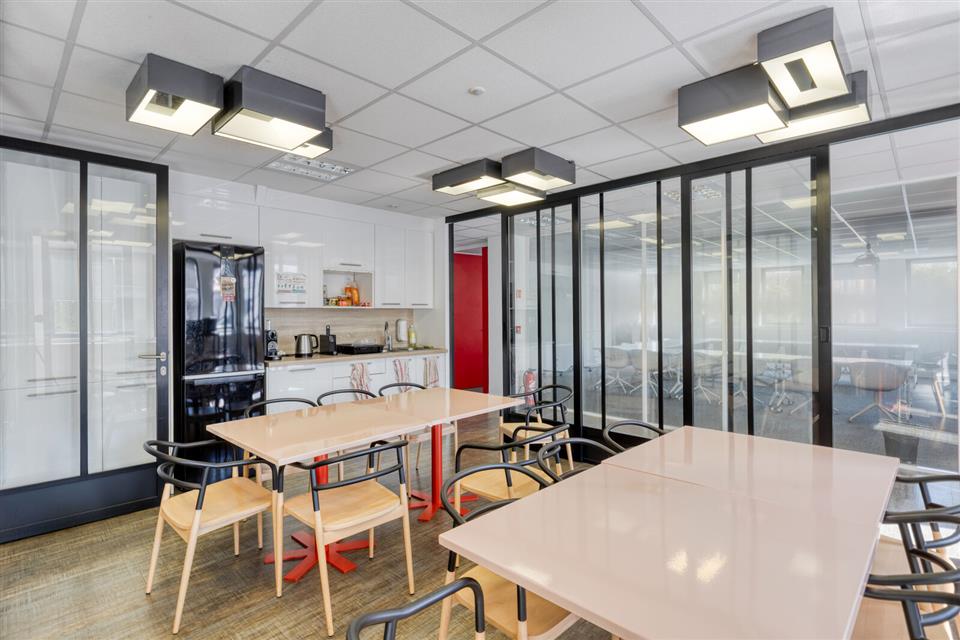 Bureau Location 92240 MALAKOFF 76 AVENUE PIERRE BROSSOLETTE