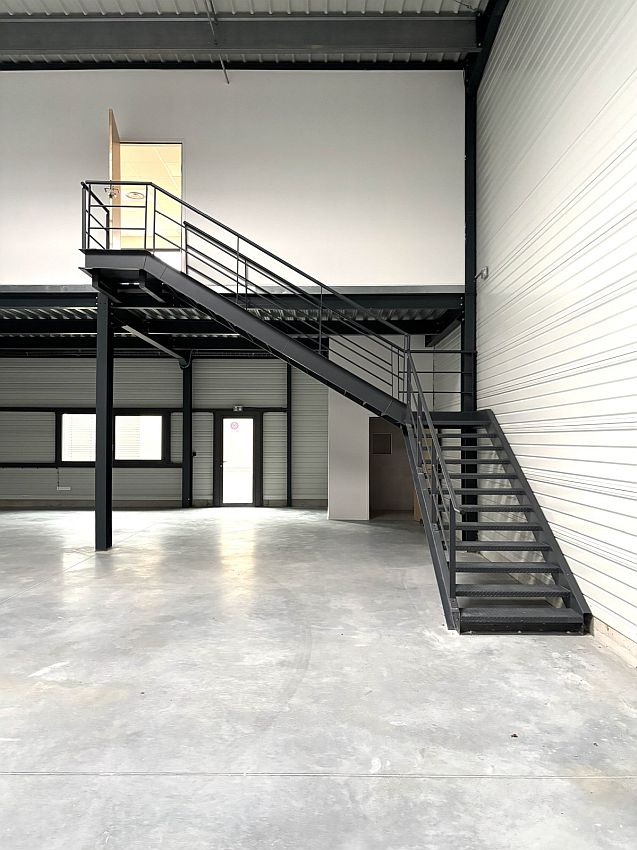 Local d'activités Location 31140 LAUNAGUET