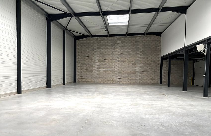 Local d'activités Location 31140 LAUNAGUET